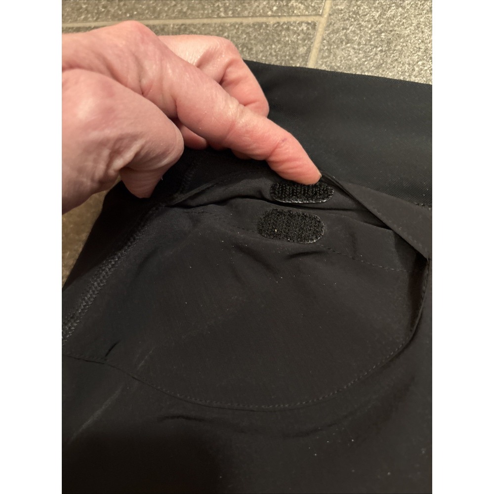 Patagonia Velocity Multi Use Skirt Skort Women's Size L Black - Picture 14 of 16